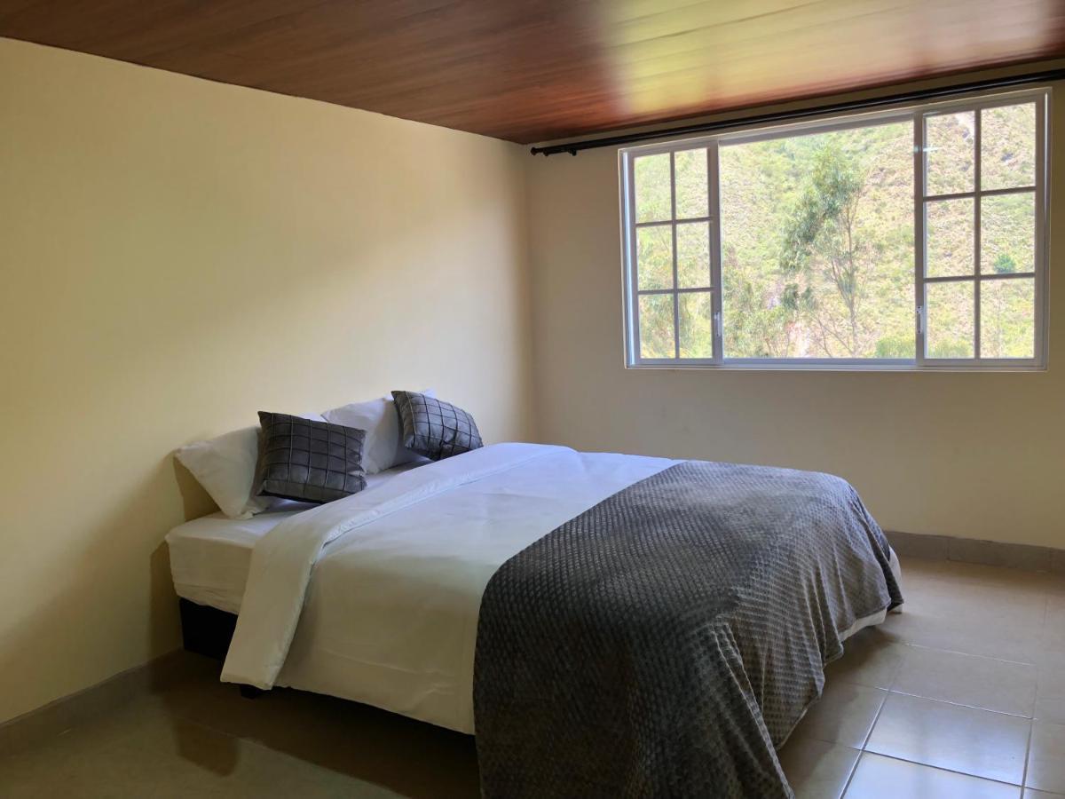 Penthouse W/Rooftop Terrace - Volcano View Apartment Banos  Bagian luar foto